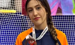 Bursa'da Osmangazili taekwondocudan bronz madalya
