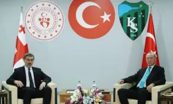 Cumhurbaşkanı Erdoğan, Kocaeli’de Gürcistanlı mevkidaşı ile buluştu