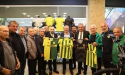 Edremitspor Taraftar Mağazası “EdroStore” hizmete açıldı