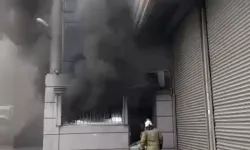 İstanbul Eyüpsultan’da iş hanında depo yangını!
