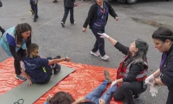 İzmir Büyükşehir'den afete hazırlık tatbikatı