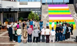 İzmir Güzelbahçe'de 3. Yaş Üniversitesi'nde yeni dönem coşkusu