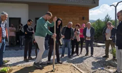 İzmir'de toprak analizi ile hem çiftçi, hem de toprak korunuyor