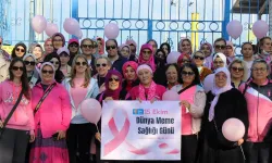 Kocaeli'de meme kanserine “pembe kurdele” ile dikkat çektiler