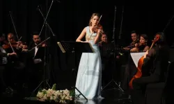 Mersin’de Oda Orkestrası ilk konserini verdi