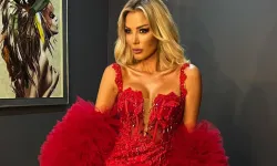 Petek Dinçöz zarafeti ile mest etti
