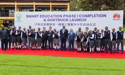 Ruanda, Akıllı Eğitim Projesi'nin tamamlanmasını ve DigiTruck lansmanını kutluyor