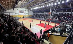 Sakarya pota perdesini Güngören'le açıyor