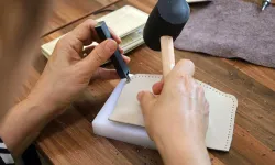 Sakarya'da deri aksesuarları dersi başladı