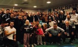 Tahir Büyükakın: “Muhteşem oyun, harika galibiyet!”