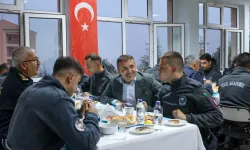 Vali Sözer, Polis Adaylarıyla Bir Araya Geldi: “Devletine Sadakatle Hizmet Eden Her Polisimiz Milletimizin Teminatıdır”