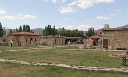 Bayburt'un Yöresel Ürünleri "Dijital Pazar"a Açılıyor: Destek Sözleşmesi İmzalandı