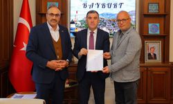 Bayburt’taki Petrol Potansiyeli,Vali Eldivan’a Teknik Rapor Sunuldu