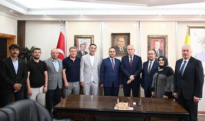 Bakan Kacır’dan Başkan Memiş’e ziyaret