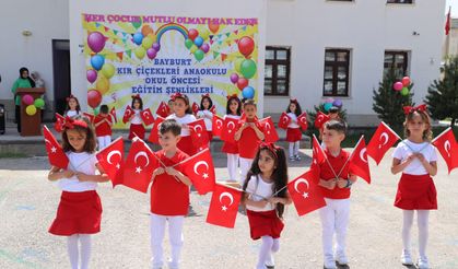 KIR ÇİÇEKLERİ ANAOKULUNDAN “HER ÇOCUK MUTLU OLMAYI HAK EDER” TEMALI YIL SONU GÖSTERİSİ