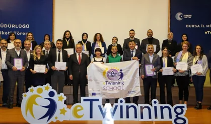 Bursa'da 41 okul eTwinning etiketlerine kavuştu