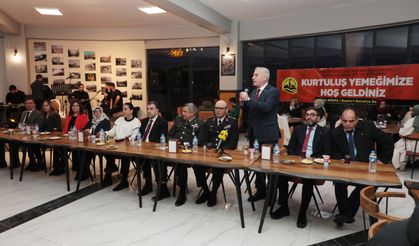 107. Yıl heyecanı kurtuluş yemeği ve canlı müzik ile sona erdi