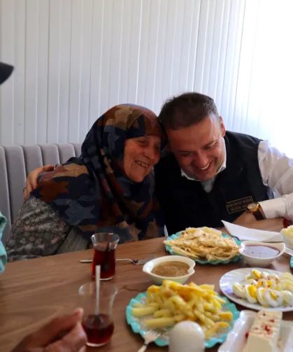 Bilecik’te yangın mağdurlarına devletin şefkat eli