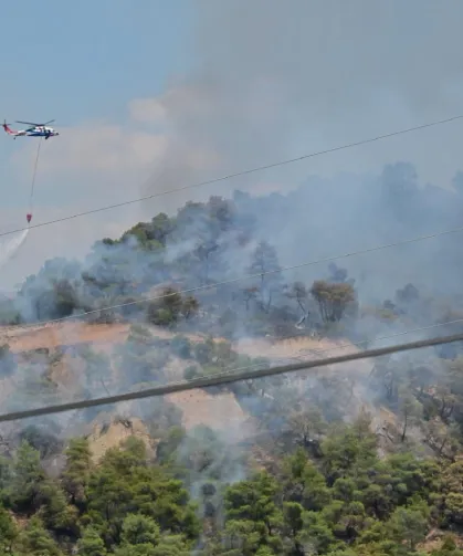Manisa’da orman yangınlarıyla mücadele sürüyor... Başkan Dutlulu sahada
