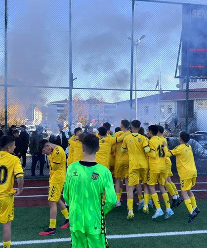 Bayburt U16 Ligi'nde Şampiyon Bayburt Özel İdarespor