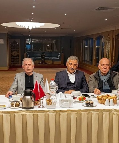 Bayburt VAKFI Yönetimi İftarda buluştu