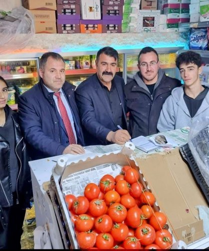 Bayburt lisesi mahalle bakkalında veresiye kapattı