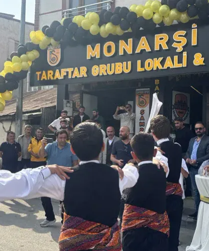 Monarşi Taraftar Grubu Dernek Lokali Törenle Hizmete Açıldı