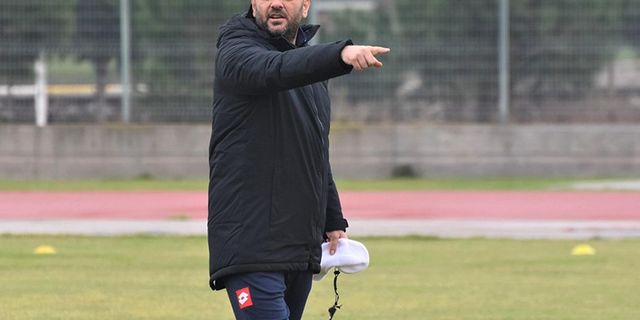 Bayburt Özel İdarespor Ramazan Kurşunluyla yollarını ayırdı.