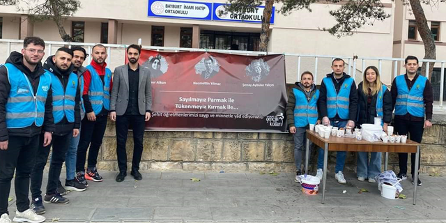 AK Gençlikten anlamlı hareket