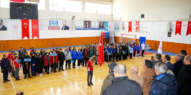 Okul Sporları Bayburt Bölge Şampiyonası Bayburt Üniversitesi Ev sahipliğinde Başladı