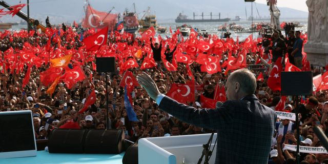 Erdoğan'ın İzmir mitingi Batı'yı panikletti! .