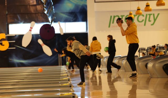 Bayburt Üniversitesi, ÜniLig Bowling Şampiyonasındaki Tüm MadalyalarıTopladı