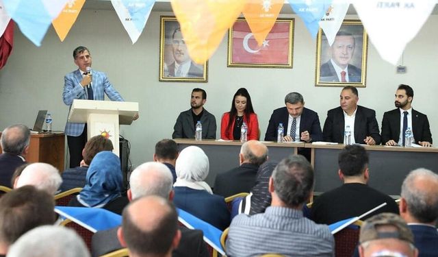 AK Parti Bayburt'taki ilçe kongrelerini sonuçlandırdı.