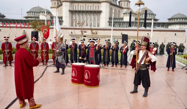 İstanbul'un kurtuluşunun 101. yılı kutlandı