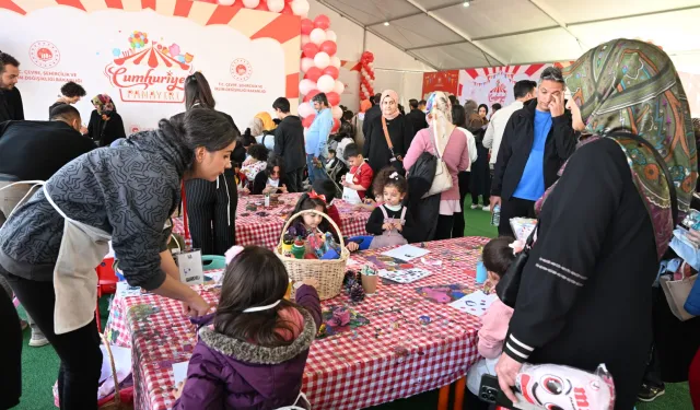 Malatya'da Cumhuriyet Panayırı neşeye ortak oldu