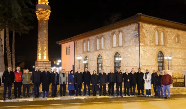 Bilecik'te tarihi camii 2 yıl sonra yeniden ibadete açıldı