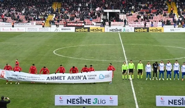 Balkes’ten Başkan Akın’a pankartlı teşekkür
