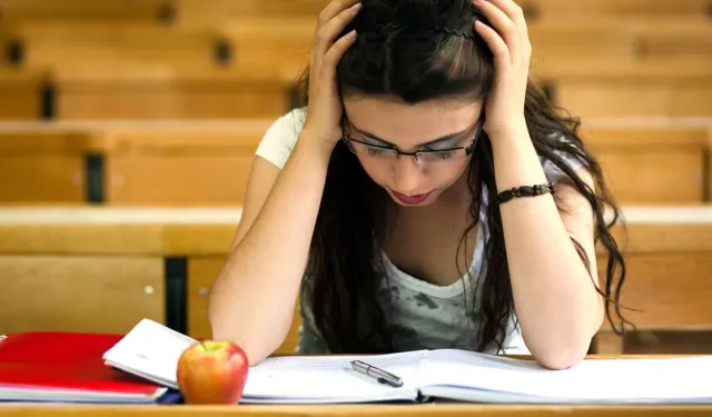 İzmir'de gençlerin sınav kaygısına destek!