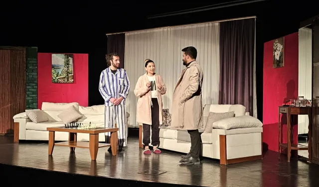 Malatya'da 'Gölge Oyunu' seyircilerle buluştu