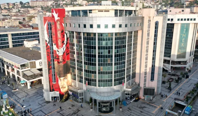 İzmit'te gençlere 5 TL'ye filtre kahve