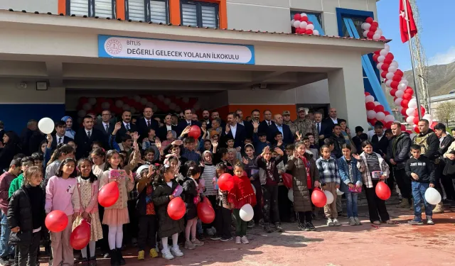 Bitlis’te 11’inci köy okulu