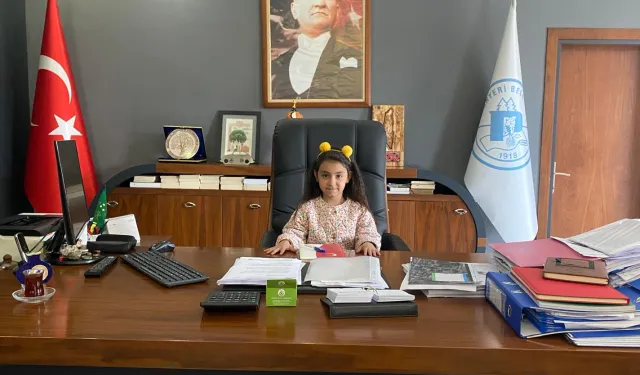 Makam koltuğu anaokulu öğrencilerine emanet