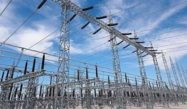 Mart'ta elektrik üretimi azaldı, tüketim arttı