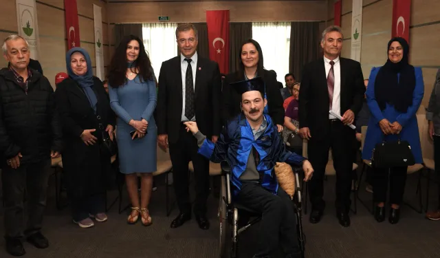 Okuma aşkı engel tanımadı