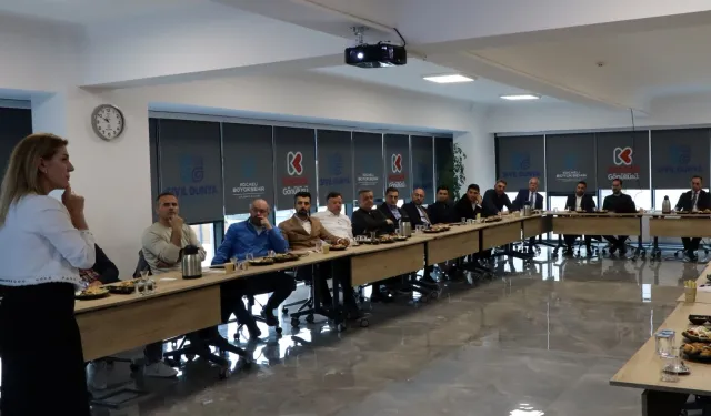 Kocaeli Büyükşehir'den yönetici yetkinliği eğitimi