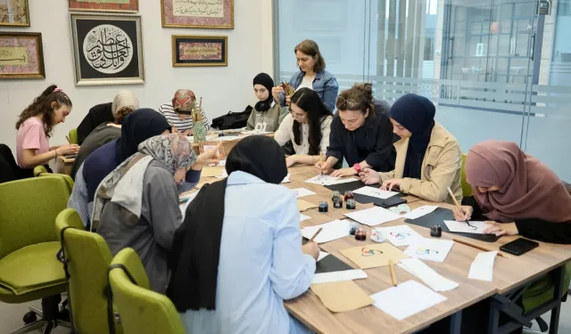 Kocaeli'de gençler sanatla buluştu