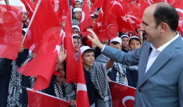 Konya'da Başkan Altay Bilgehane öğrencileriyle buluştu