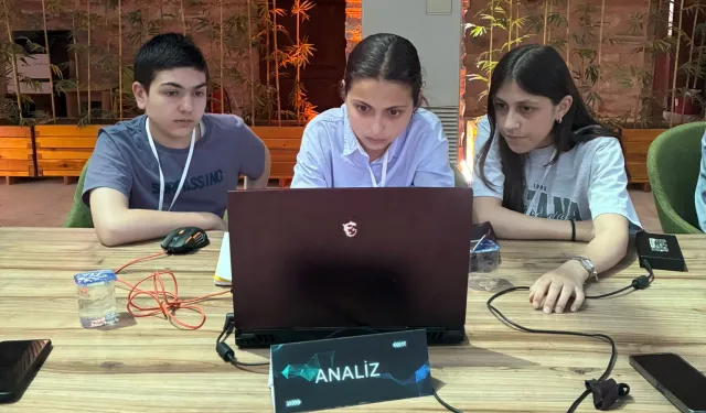 Türkiye’nin ilk 'Lise Öğrencileri Veri Olimpiyatı' Bursa'da gerçekleşti