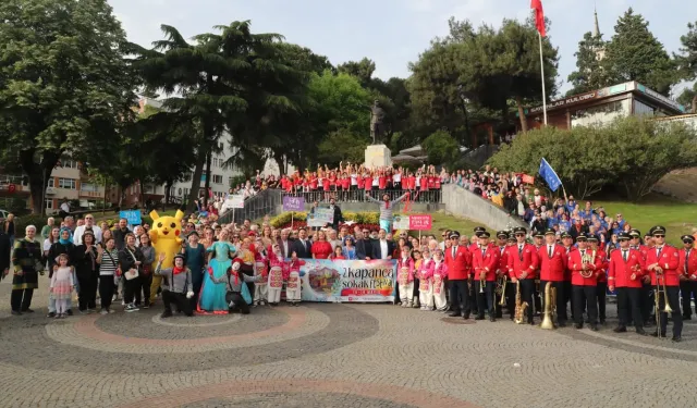 Uluslararası 2. Kapanca Sokak Festivali coşkusu