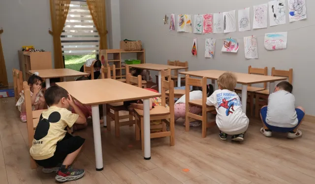 Bursa Nilüferli minikler afet tatbikatıyla bilinçlendi